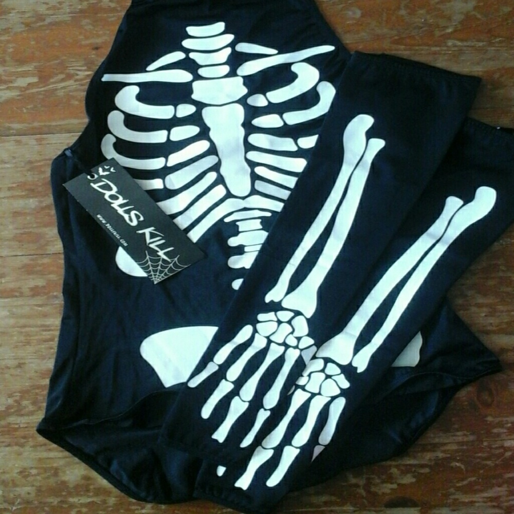 DOLLSKILL Skeleton bodysuit w/sleeves NWT